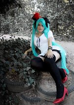 Cosplay-Cover: Miku Hatsune 『World is mine』