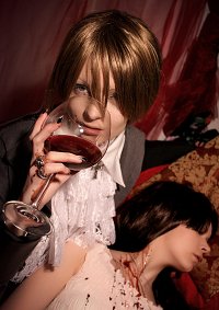 Cosplay-Cover: Vampir-Azubi [2. Lehrjahr]