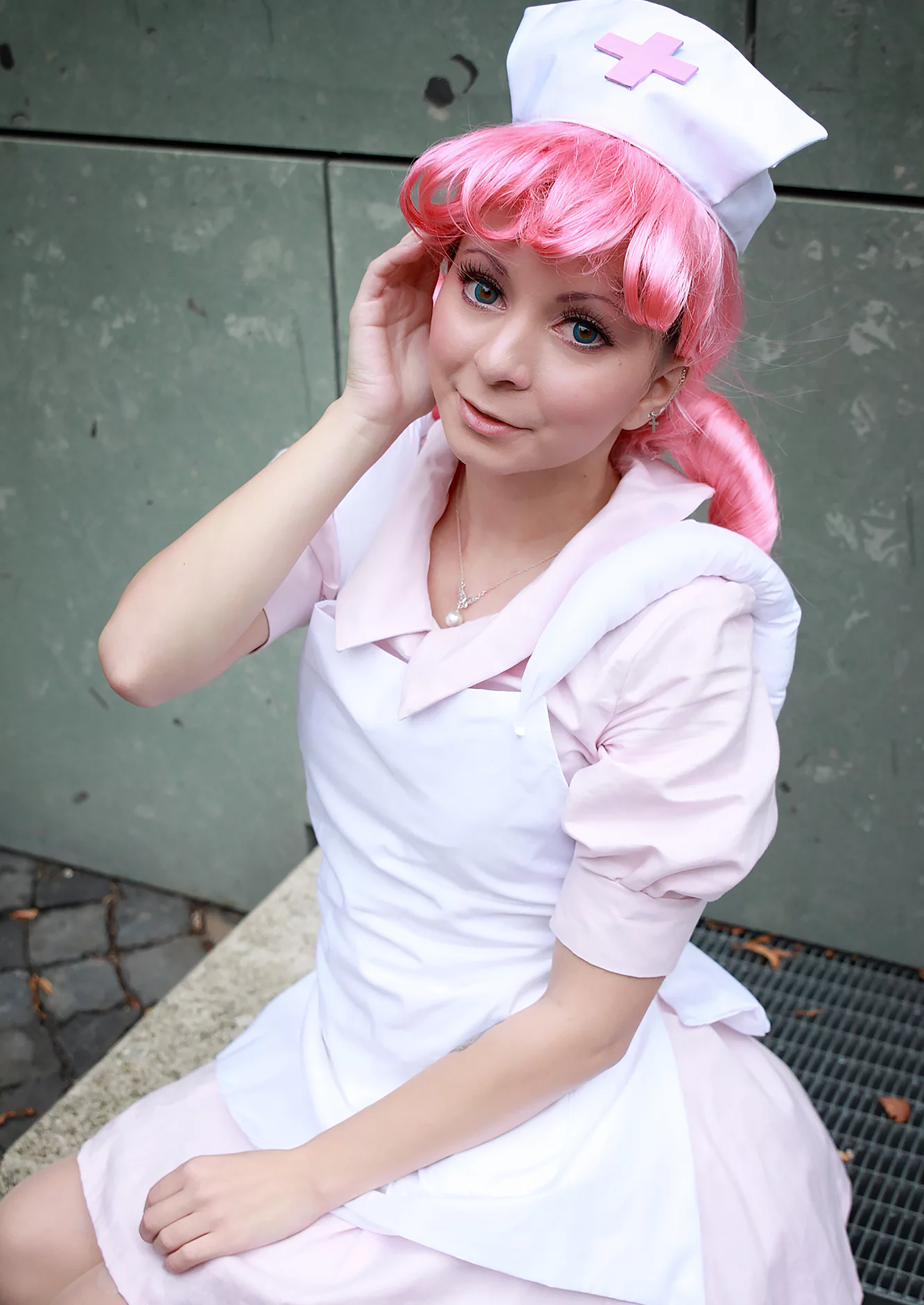 Cosplay-Cover: Schwester Joy