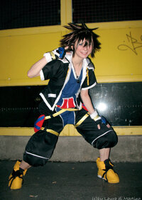 Cosplay-Cover: Sora  (Ikimashô Bühnenkostüm)