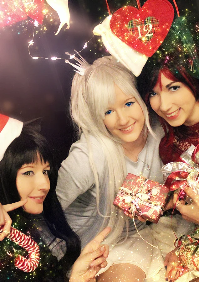 Cosplay-Cover: Ruby Rose (Casual Christmas)