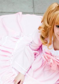 Cosplay-Cover: Elizabeth Middleford - Little Miss Rosè