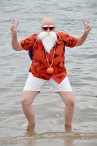 Cosplay-Cover: Muten Roshi/Herr der Schildkröten *Beach Version*