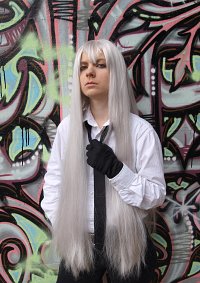 Cosplay-Cover: Superbia Squalo [Anzug]