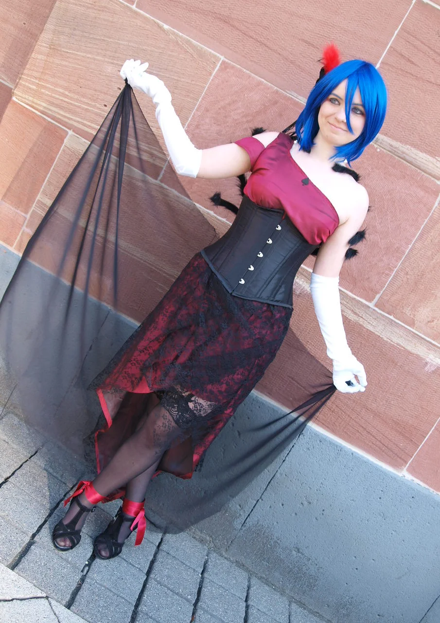 Cosplay-Cover: Sidney Vadorre - Abendkleid