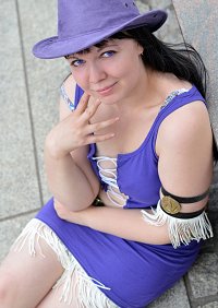 Cosplay-Cover: Nico Robin / Miss Bloody Sunday