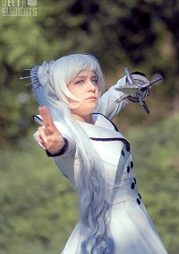 Cosplay-Cover: Weiss Schnee • alternate Outfit
