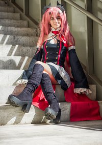 Cosplay-Cover: Krul Tepes