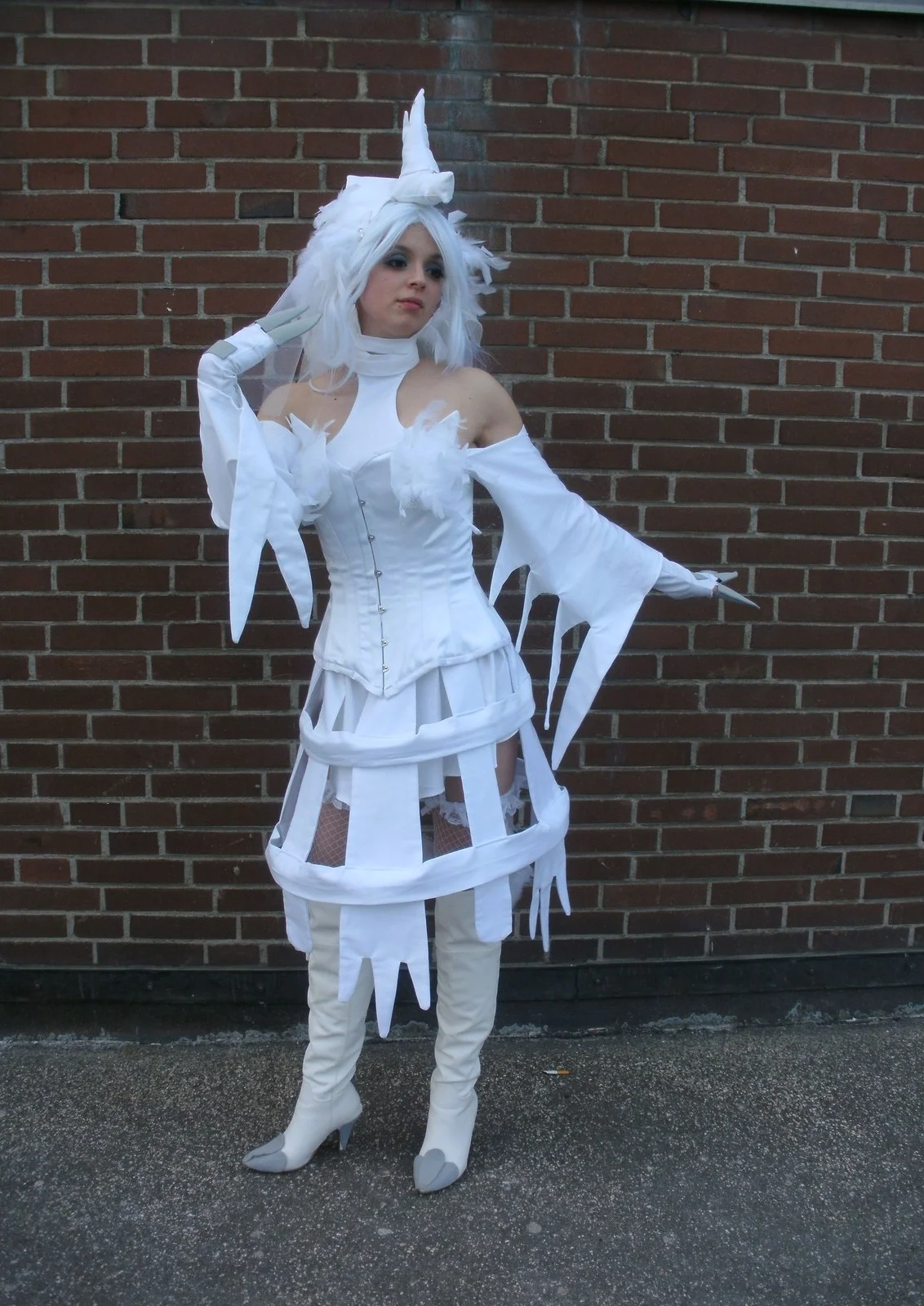 Cosplay-Cover: Reshiram Gijinka