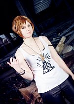 Cosplay-Cover: Chloe Price -BtS Illuminati Shirt-