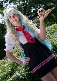 Cosplay-Cover: Nia (Maid)
