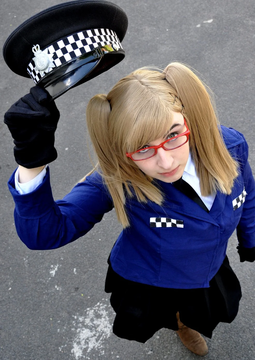 Cosplay-Cover: Igiko (Police Uniform)