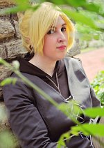Cosplay-Cover: Annie Leonhardt (Casual Anime Outfit)