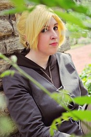 Cosplay-Cover: Annie Leonhardt (Casual Anime Outfit)