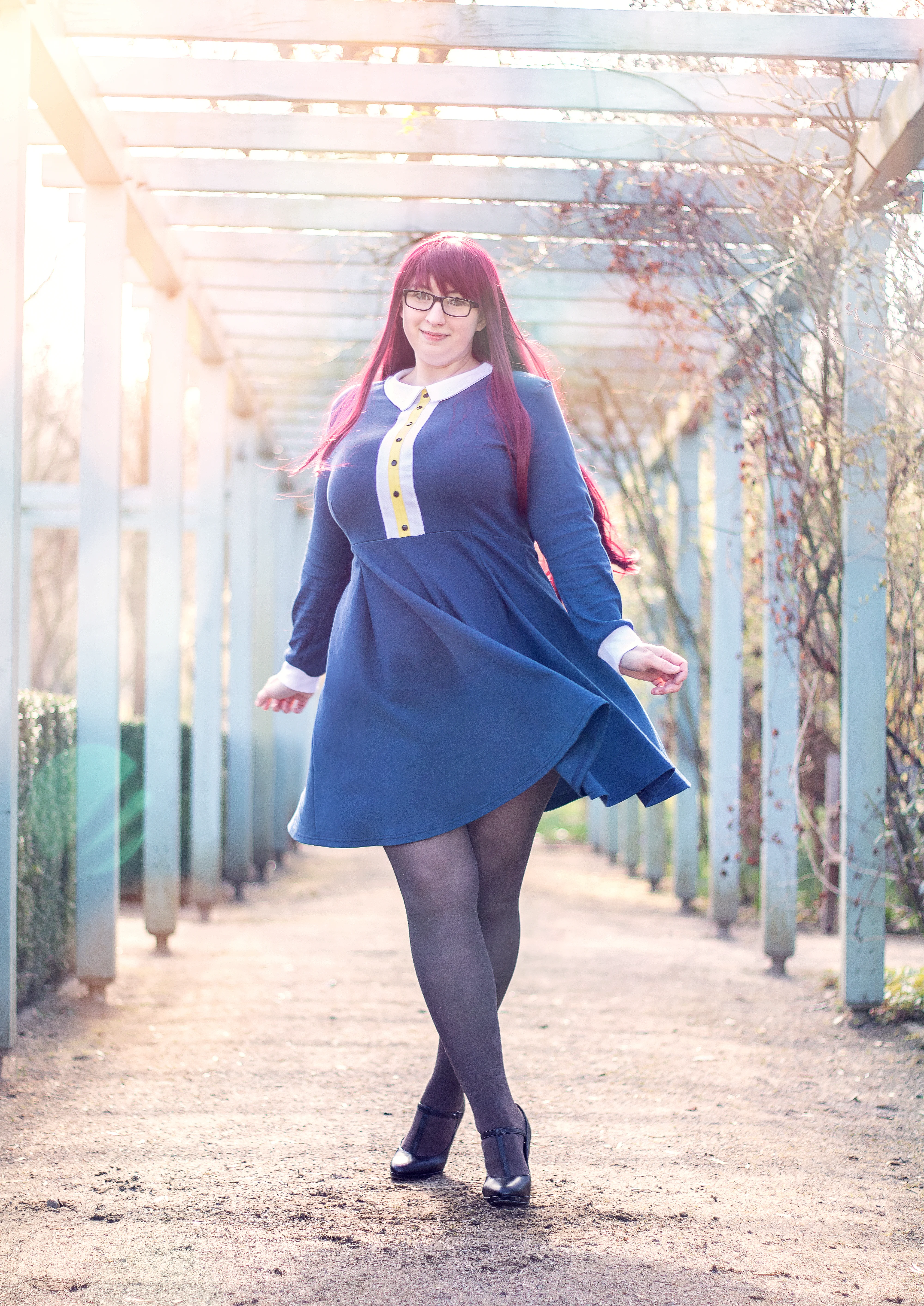 Cosplay-Cover: Sumire Yoshizawa (blue Dress)