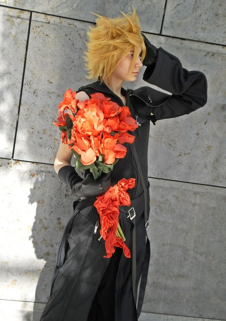 Cosplay-Cover: Cloud Strife - Advent Children