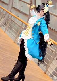 Cosplay-Cover: Ciel Phantomhive [blue/gold Dress]