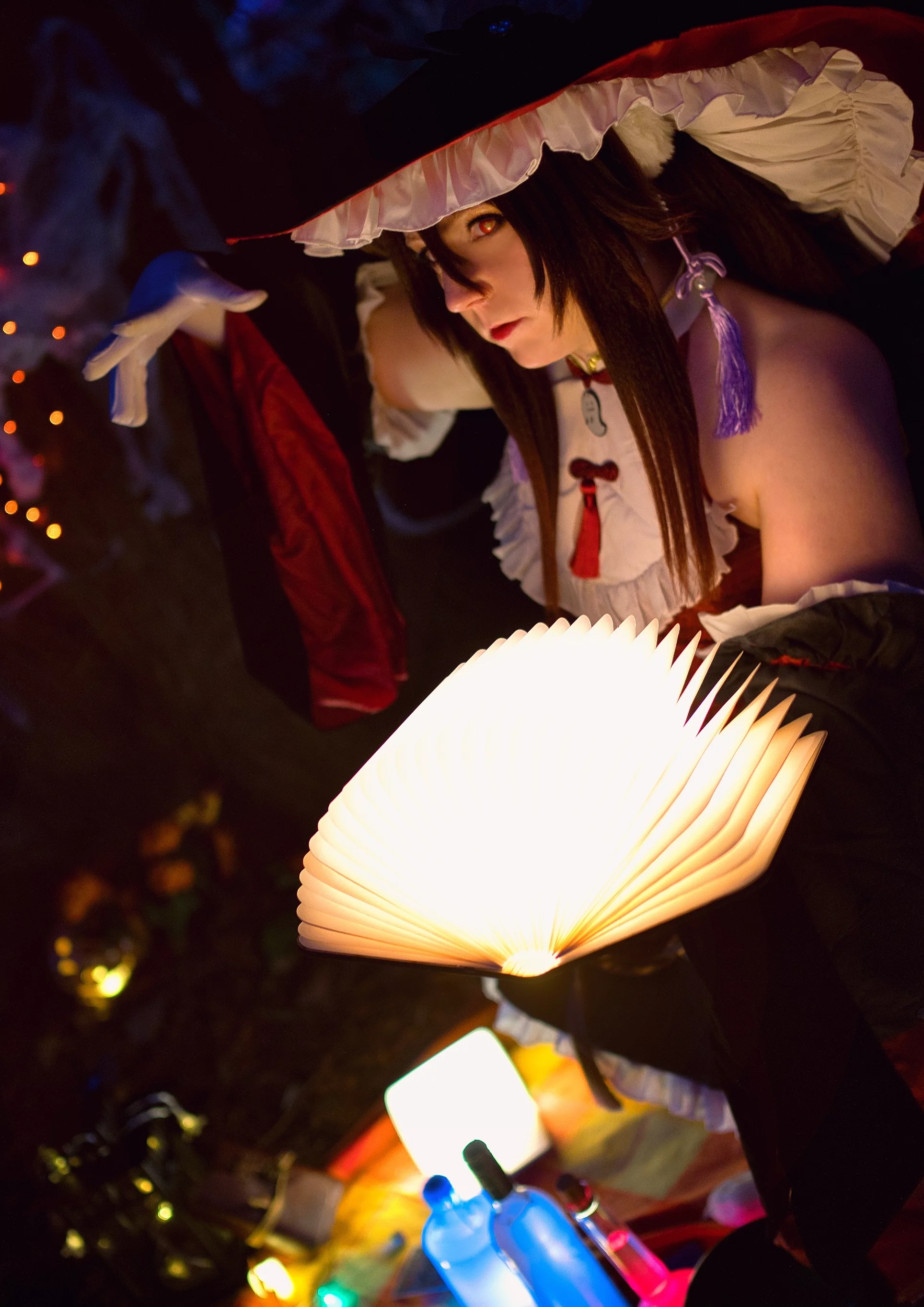 Cosplay-Cover: Hu Tao [ Witch ]