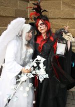 Cosplay-Cover: Black and Red