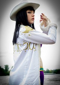 Cosplay-Cover: Nico Robin (Miss All Sunday)