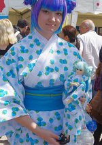 Cosplay-Cover: Miku Hatsune im Kimono