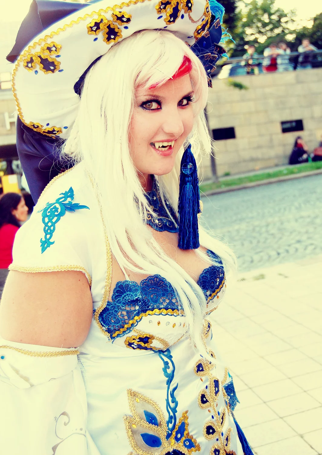 Cosplay-Cover: Astharoshe Asran