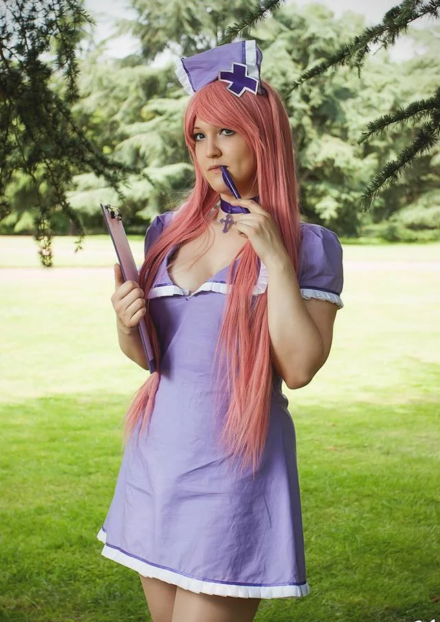 Cosplay-Cover: Luka Megurine (love colored ward)