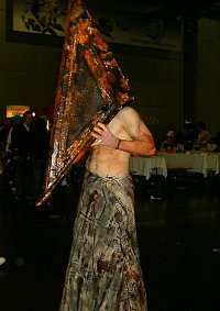 Cosplay-Cover: Pyramid head