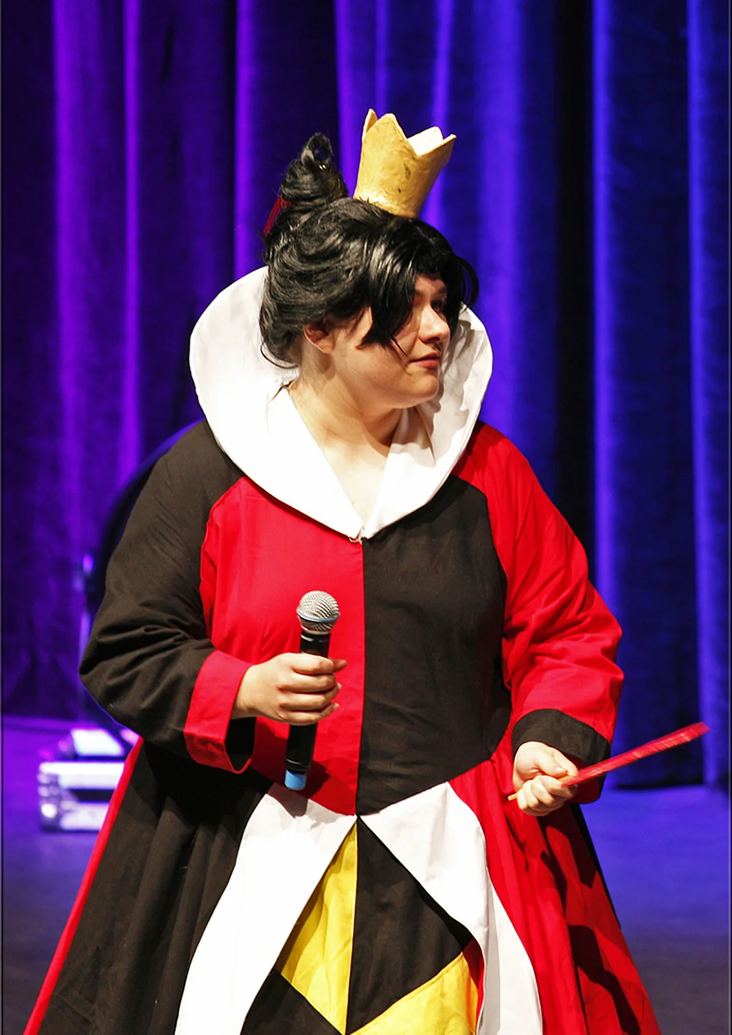 Cosplay-Cover: Herzkönigin
