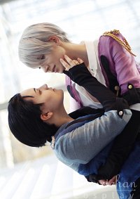 Cosplay-Cover: Viktor Nikiforov [Stay Close To Me]