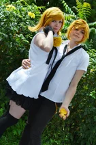 Cosplay-Cover: Rin Kagamine [Camellia]