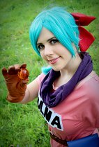 Cosplay-Cover: Bulma Briefs (pink dress)