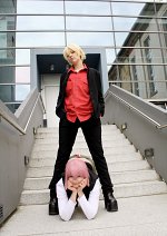 Cosplay-Cover: Shuichi Shindou [black vest]