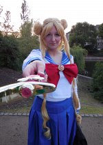 Cosplay-Cover: Bunny Tsukino (Mittelschule)