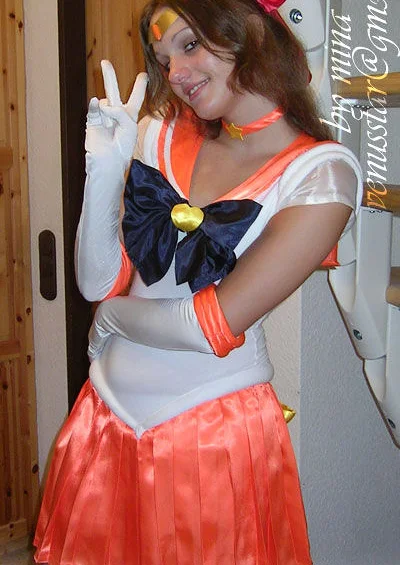 Cosplay-Cover: Super Sailor Venus