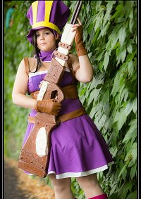 Cosplay-Cover: Caitlyn, The Sheriff of Piltover