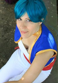 Cosplay-Cover: Bulma Briefs Wüstenversion