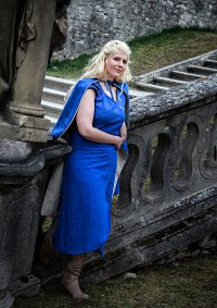 Cosplay-Cover: Daenerys Targaryen - Blue Dress