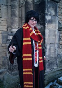 Cosplay-Cover: James 'Prongs' Potter [Hogwarts Uniform]