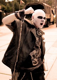 Cosplay-Cover: Nux [Mad Max: fury road]