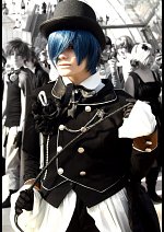 Cosplay-Cover: Ciel Phantomhive   •[Manga Cover VI]•