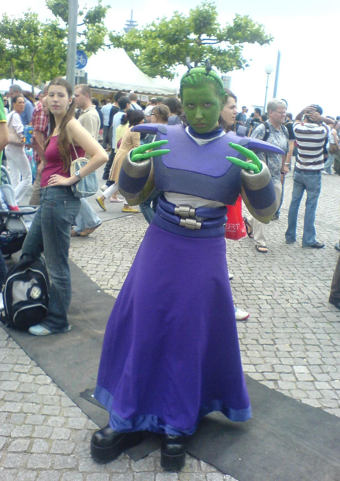 Cosplay-Cover: Almighty Tallest Purple