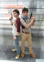 Cosplay-Cover: Nathan Drake [Uncharted 2 Among Thieves]