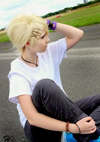 Cosplay-Cover: Syo Kurusu [Street Style]