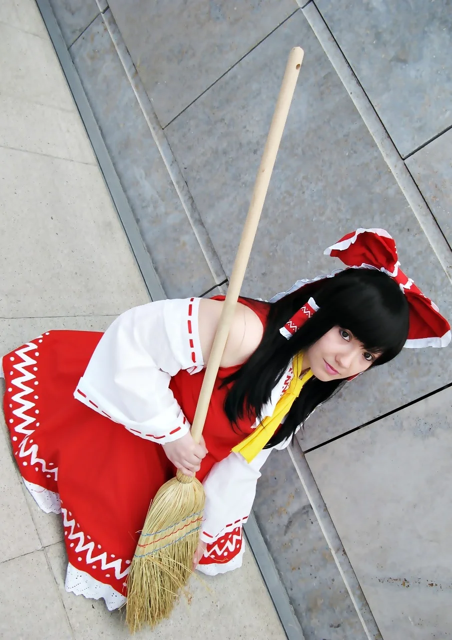 Cosplay-Cover: Reimu