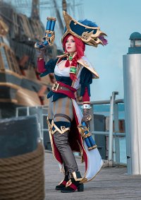Cosplay-Cover: Miss Fortune (Ruined King)