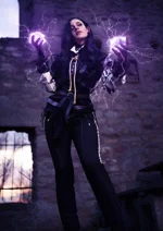 Cosplay-Cover: Yennefer von Vengerberg