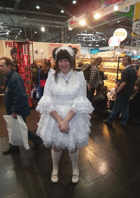 Cosplay-Cover: White Lolita