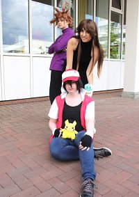 Cosplay-Cover: Blue [Pokemon Special Manga RBY/GSK Arc]