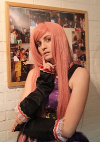 Cosplay-Cover: Luka Megurine (Sandplay Singing of the Dragon)